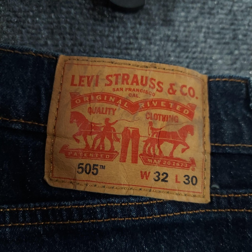 Levis 505 Jeans Mens 32x30 Blue Dark Wash Regular Straight Stretch Denim Pants - Picture 7 of 13